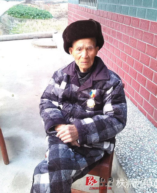 100sui_shi_de_yan_bang_ren_.jpg